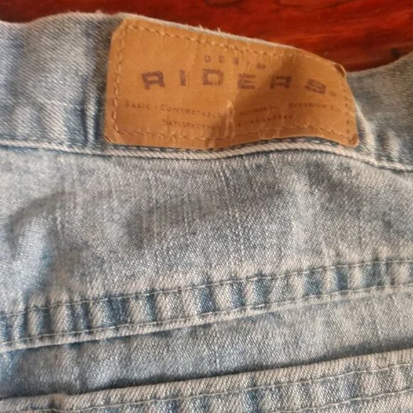 High Rise Denim Riders Shorts - Picture 3 of 8